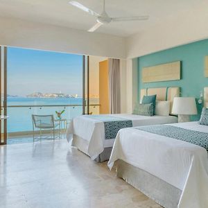 Deluxe Ocean View Double Beds