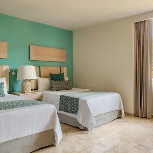 Deluxe Mountain View Double Beds